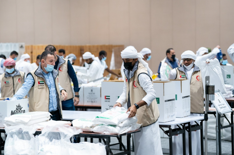 “نحن معكم”…مبادرة الخير الإماراتية لدعم متضرري الفيضانات في باكستان